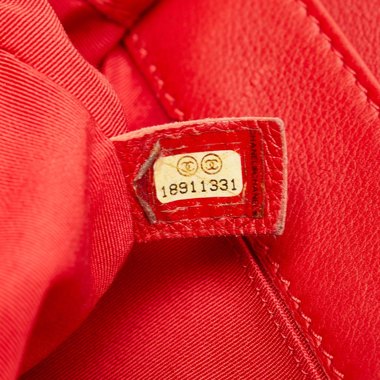 Chanel Medium Lambskin Boy Reverso Flap (SHG-9H5l0X)