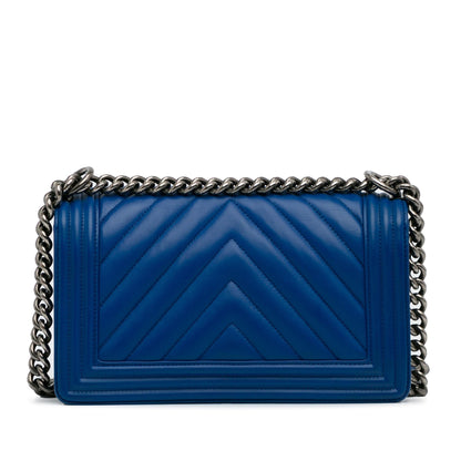 Chanel Medium Lambskin Chevron Boy Flap (SHG-9fPgQE)