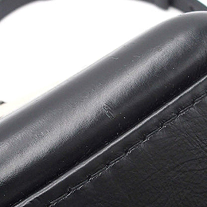 Chanel Medium Lambskin Gabrielle Crossbody (SHG-STdrlE)