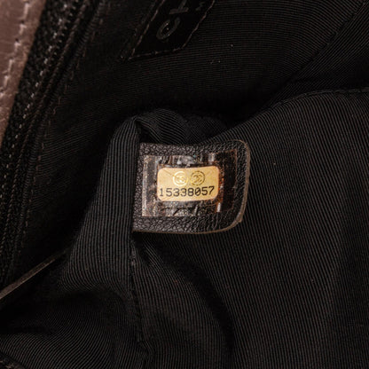 Chanel Medium Original Clasp Boy Bag (SHG-NdhCdS)