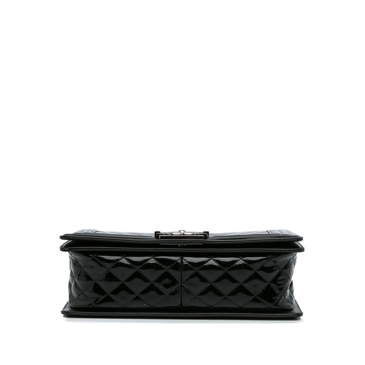 Chanel Medium Patent Chevron Boy Flap (SHG-vpSXfu)