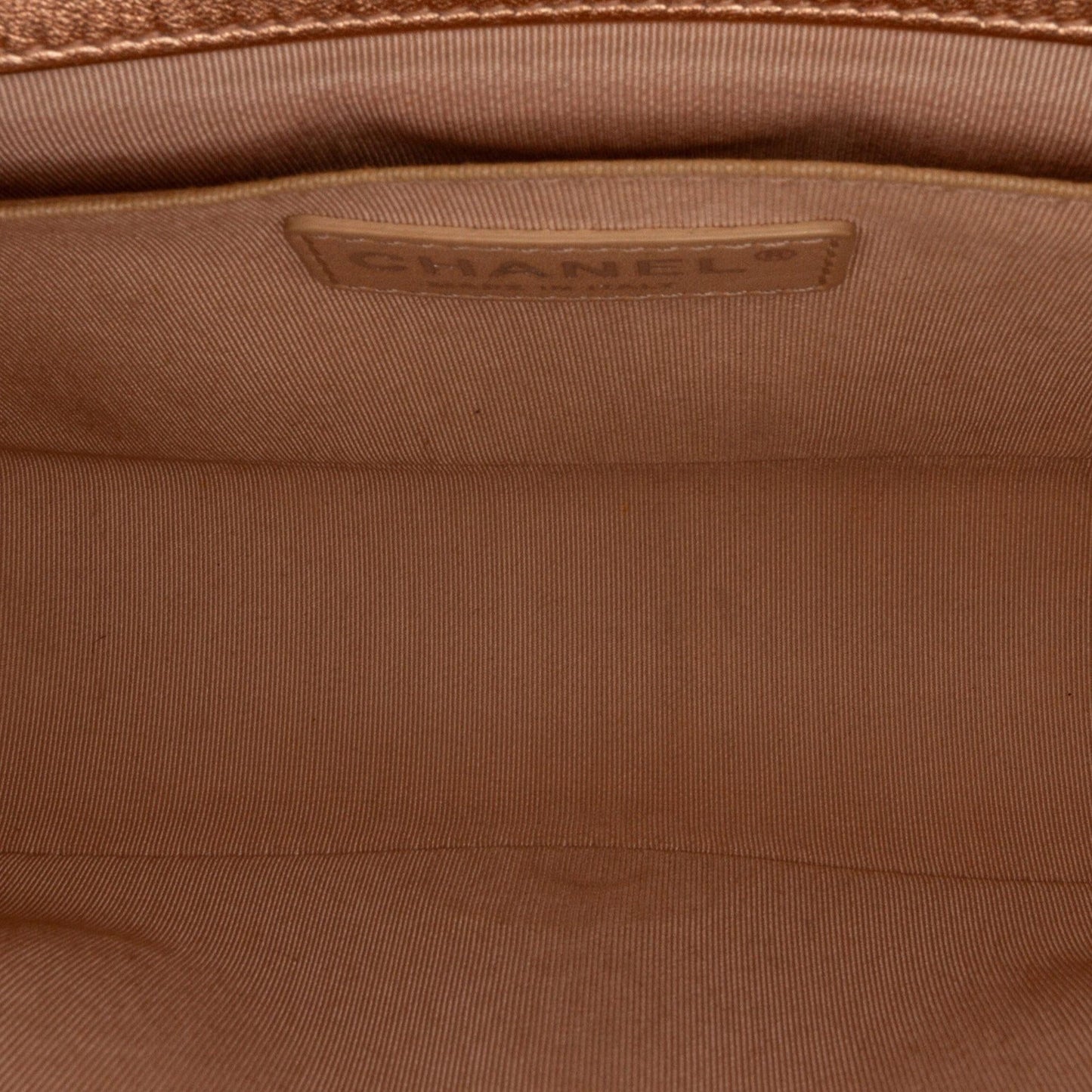 Chanel Medium Perforated Lambskin Boy Flap (SHG-Fd6Dnd)