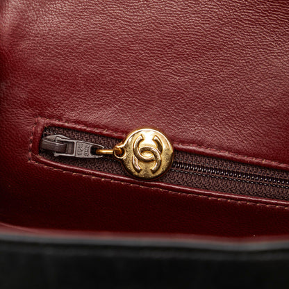 Chanel Medium Tall Classic Lambskin Double Flap (SHG-noIwy5)