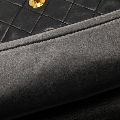 Chanel Medium Tall Classic Lambskin Double Flap (SHG-noIwy5)