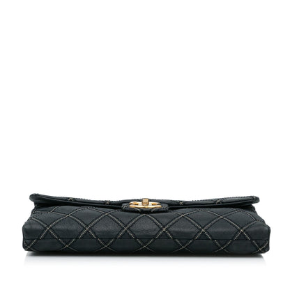 Chanel Metallic Stitch Flap (SHG-wBAD6E)