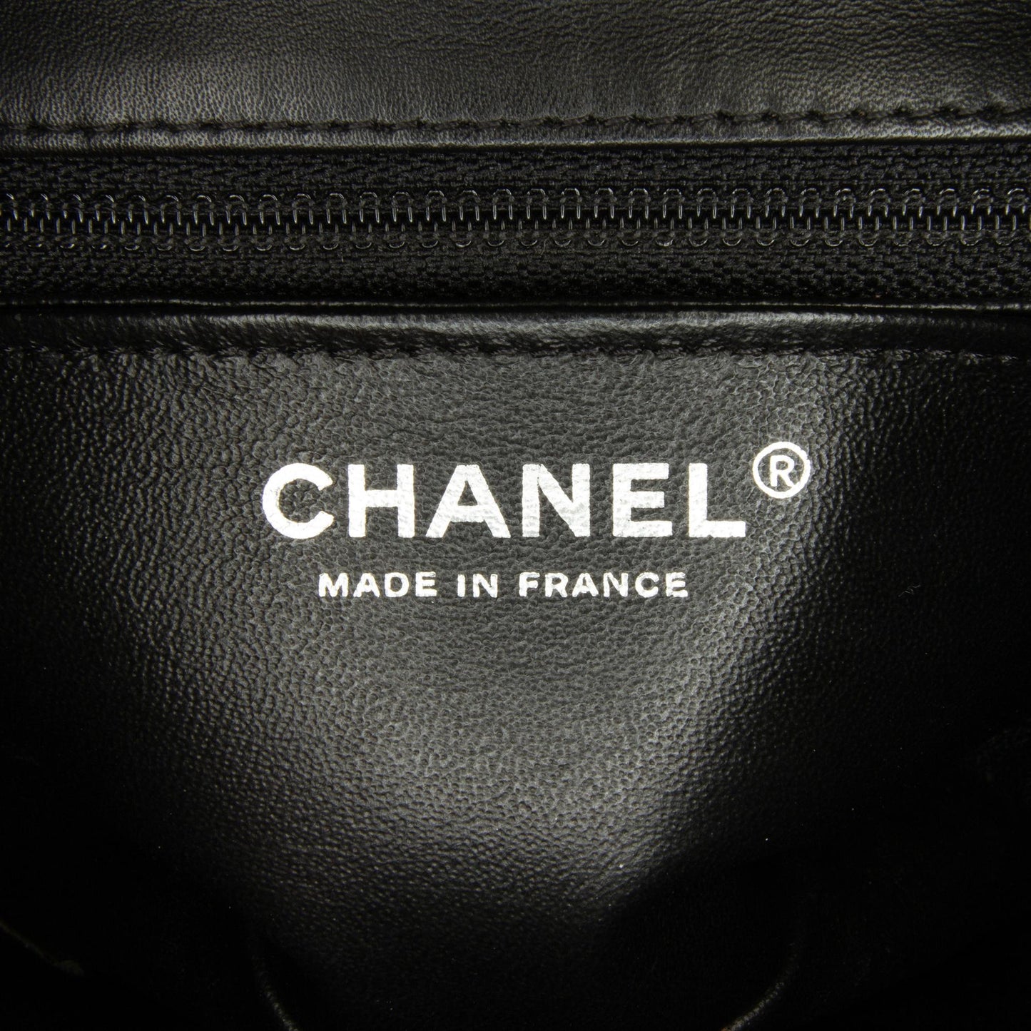 Chanel Mini Classic Square Patent Single Flap (SHG-rUMkrs)