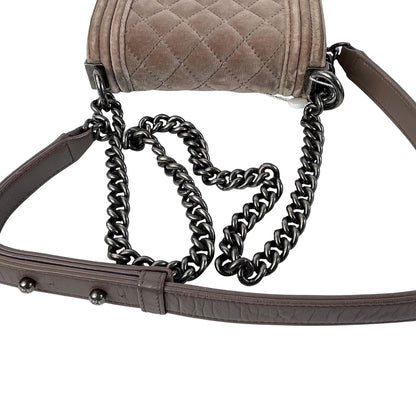 Chanel Mini Velvet Boy Flap Bag (SHG-42MkBL)