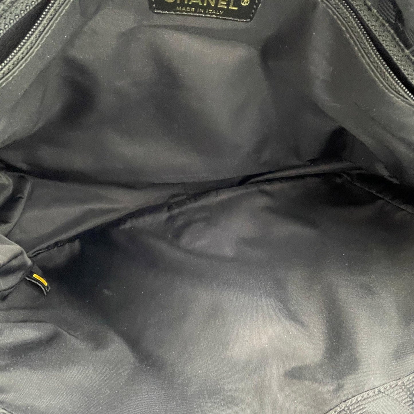 Chanel New Travel Ligne Crossbody (SHG-37090)