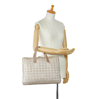 Chanel New Travel Line Business Bag (SHG-JgV2No)