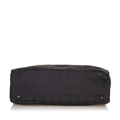 Chanel New Travel Line Canvas Handbag (SHG-25650)