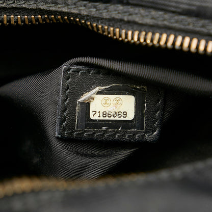 Chanel New Travel Line Canvas Handbag (SHG-25650)
