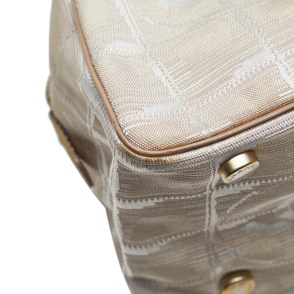 Chanel New Travel Line Handbag (SHG-vyY39u)
