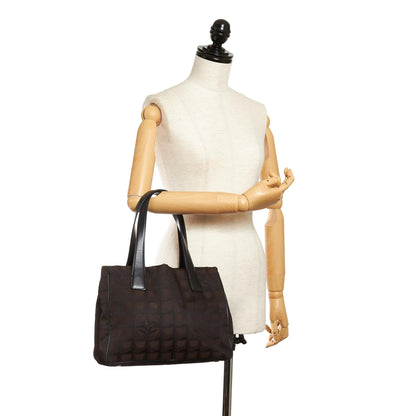 Chanel New Travel Line Nylon Handbag (SHG-28981)