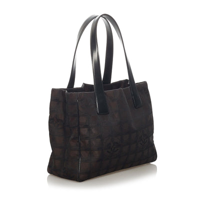 Chanel New Travel Line Nylon Handbag (SHG-28981)