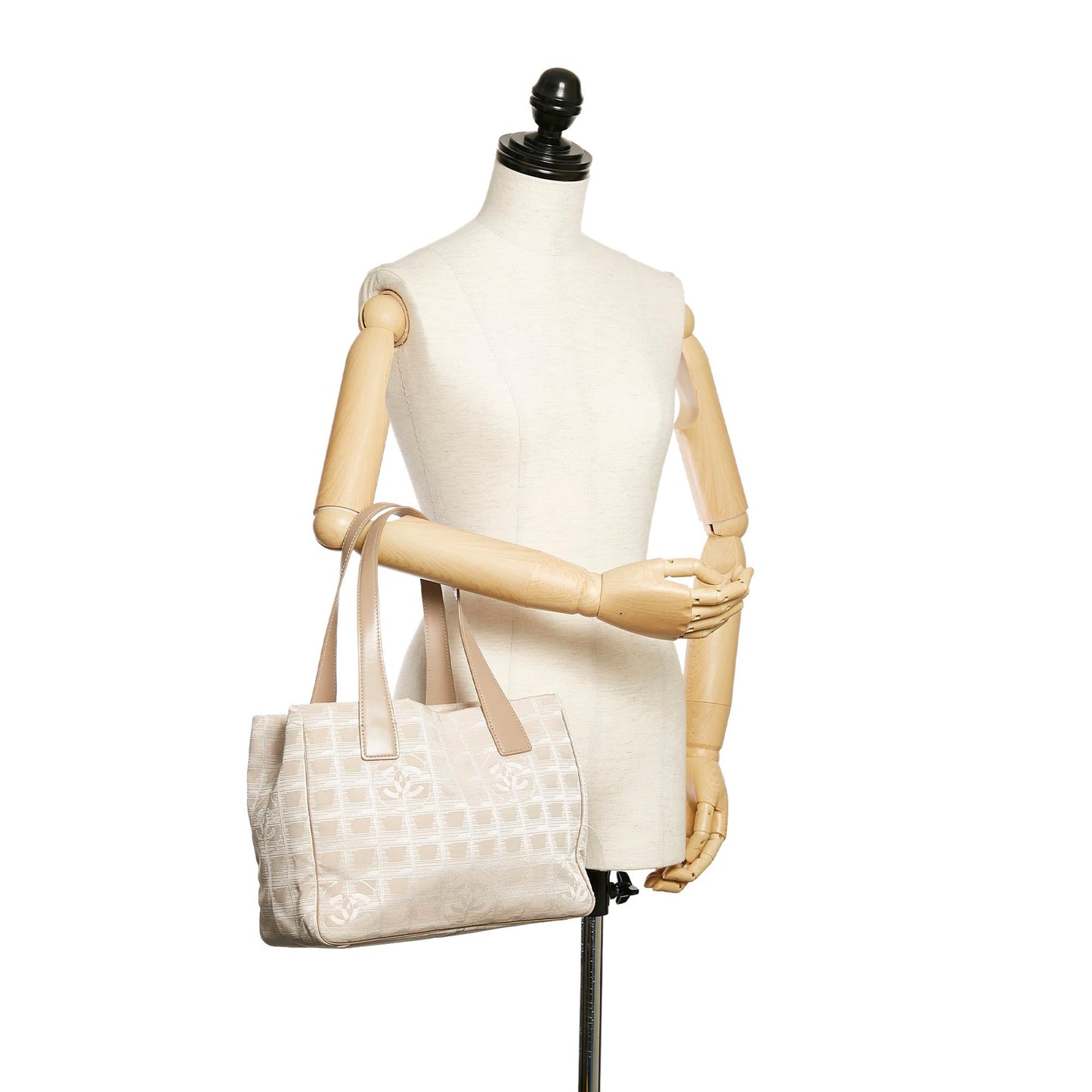 Chanel New Travel Line Nylon Handbag (SHG-29986)