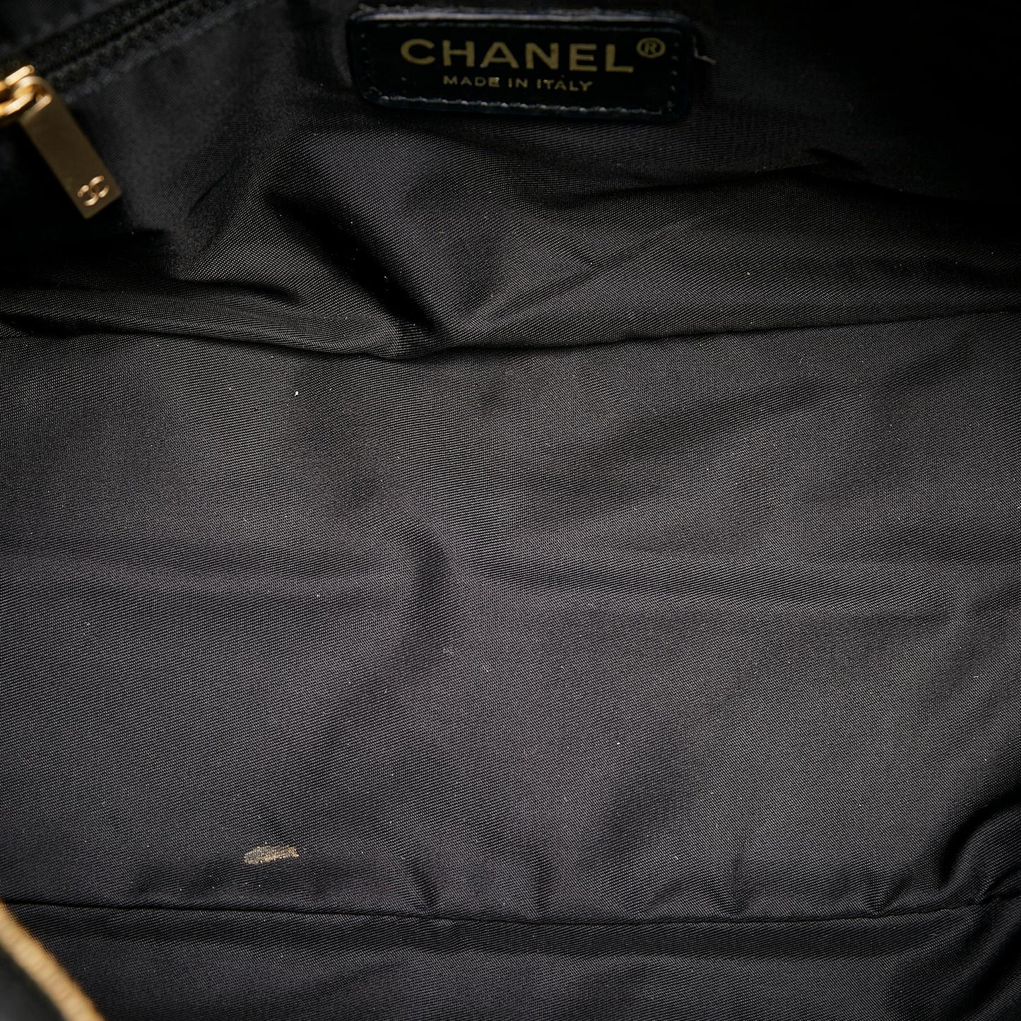 Chanel New Travel Line Nylon Handbag (SHG-30007)