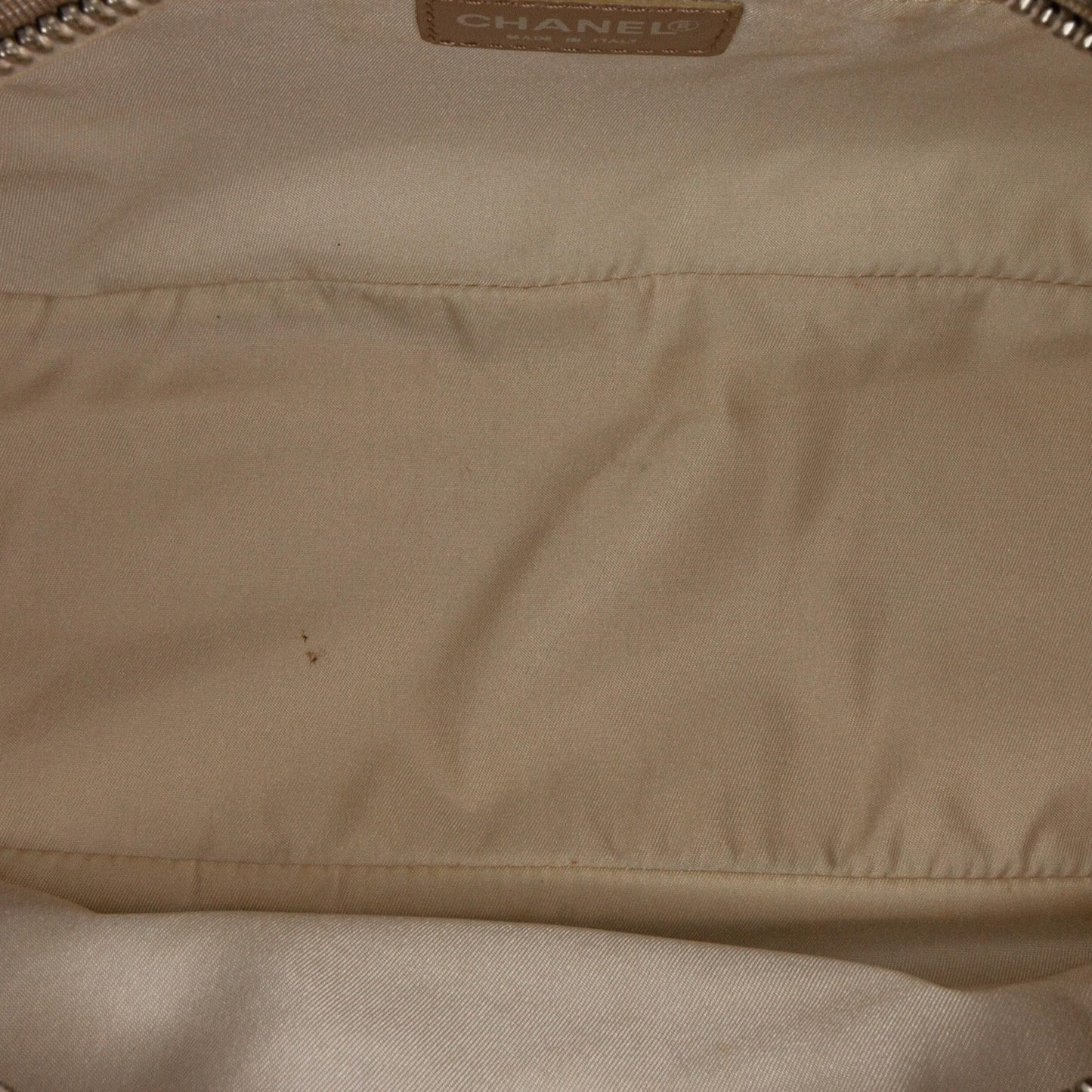 Chanel New Travel Line Nylon Handbag (SHG-34819)