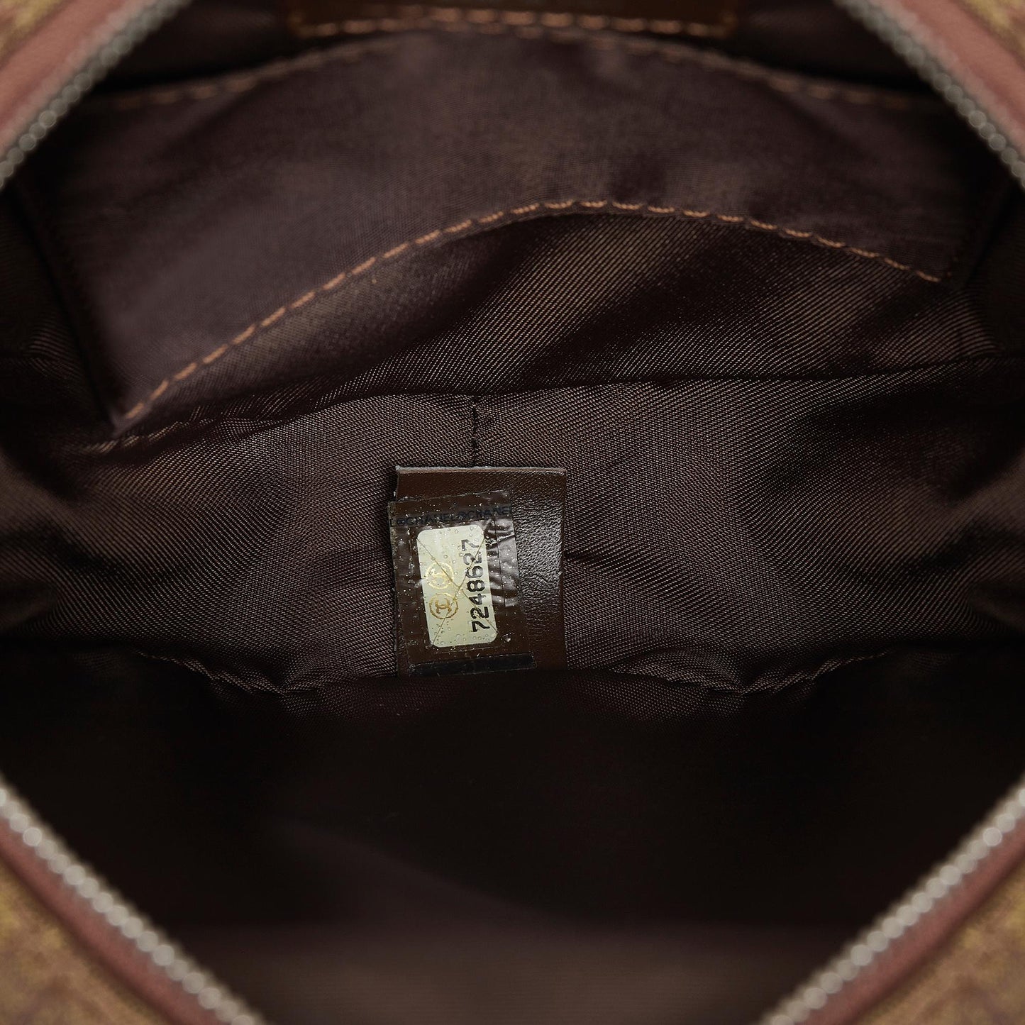 Chanel New Travel Line Nylon Pouch (SHG-AwMr2x)