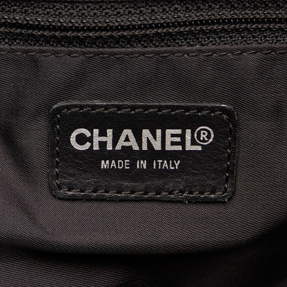 Chanel New Travel Line Nylon Tote Bag (SHG-28171)