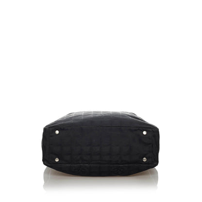 Chanel New Travel Line Nylon Tote Bag (SHG-29034)