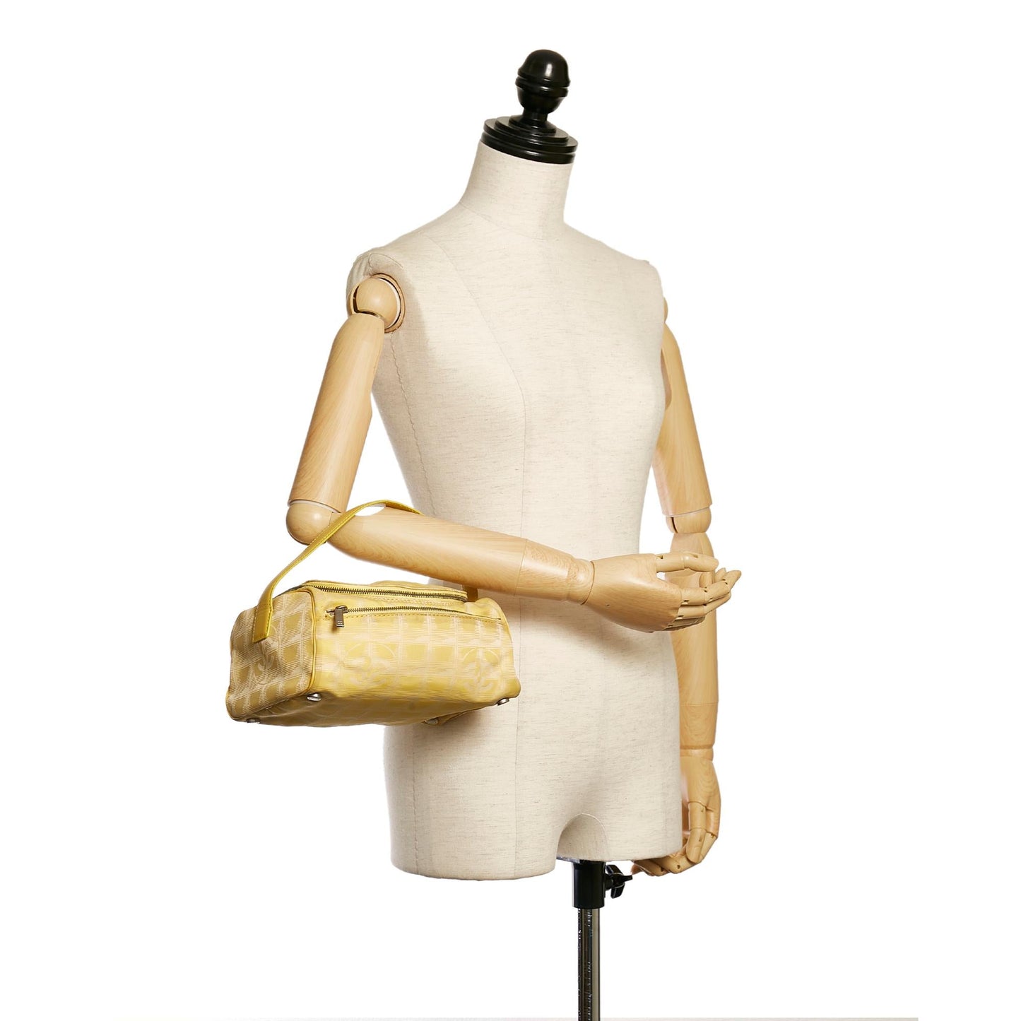Chanel New Travel Line Nylon Vanity Bag (SHG-33640)