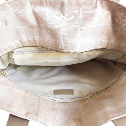 Chanel New Travel Line Tote (SHG-fNKU68)