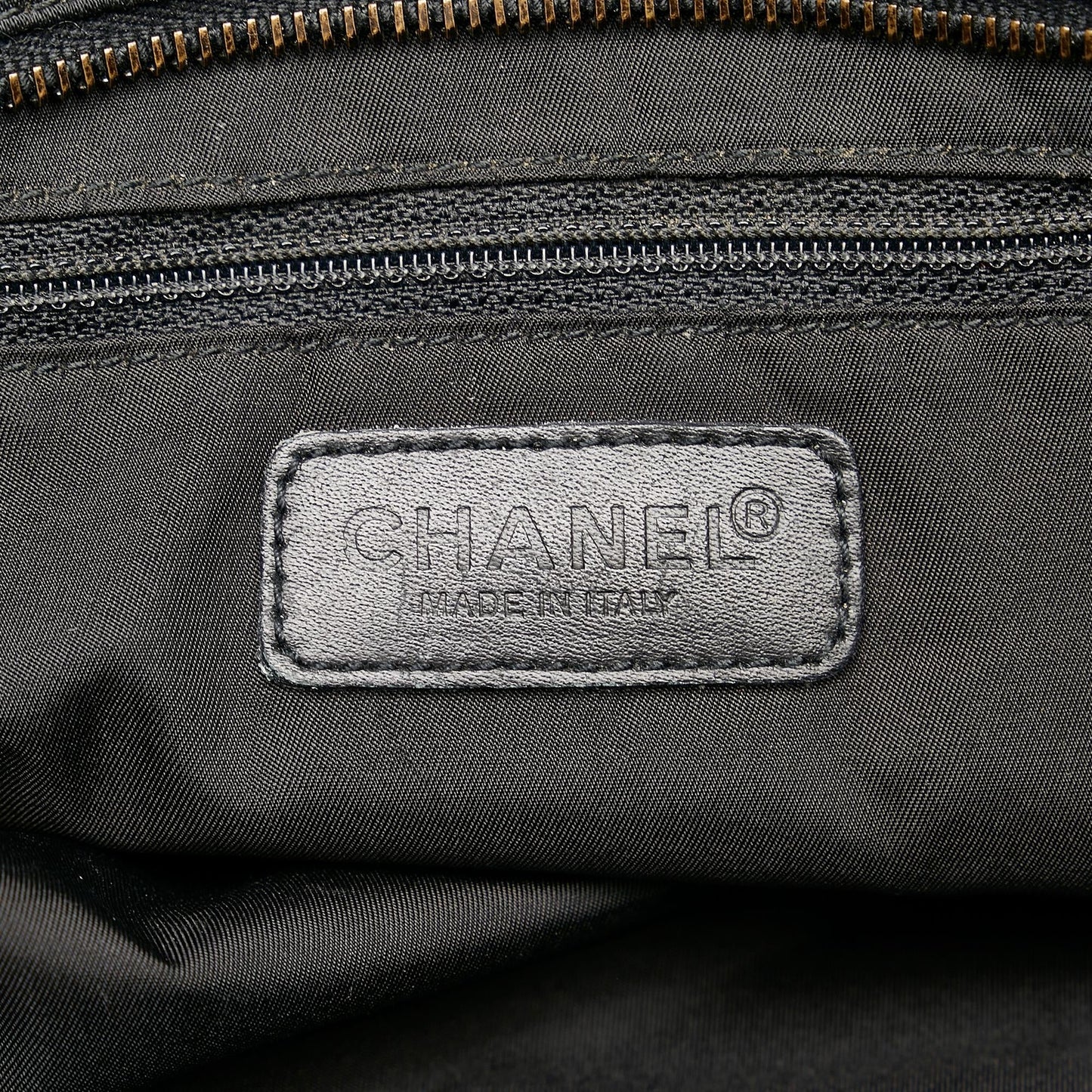 Chanel New Travel Line Tote (SHG-Po5MMk)
