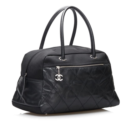 Chanel Paris Biarritz Handbag (SHG-bWawIE)
