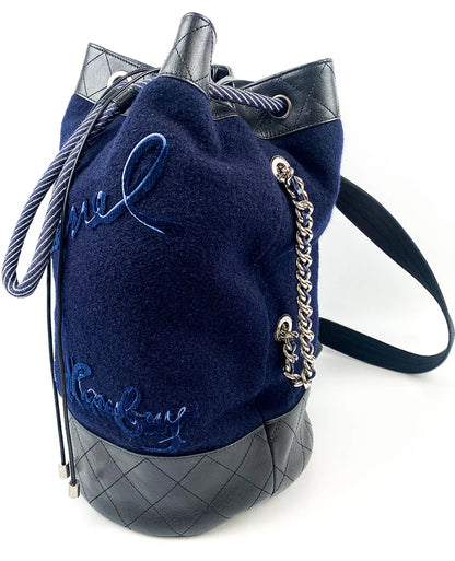 Chanel Sac Seau Paris-Hamburg en laine bleu