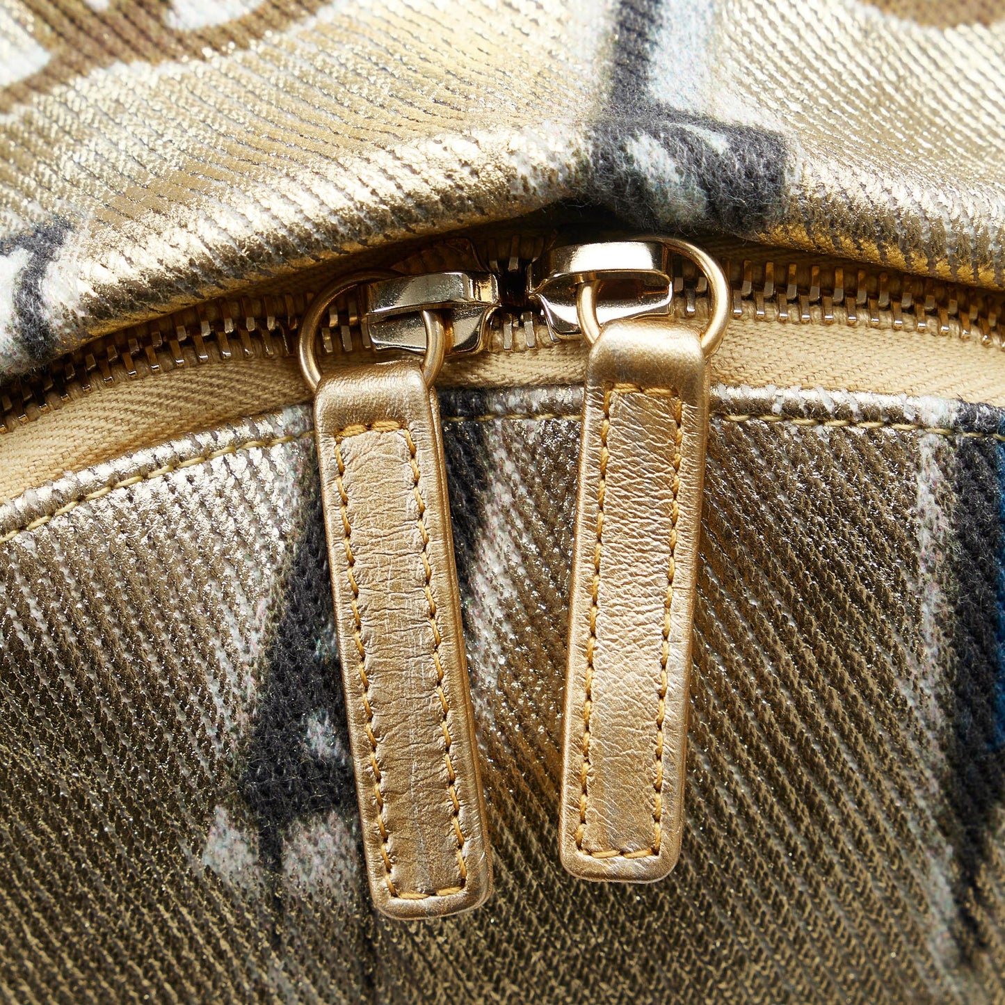 Chanel Paris New-York Street Spirit Backpack (SHG-bCgLVx)