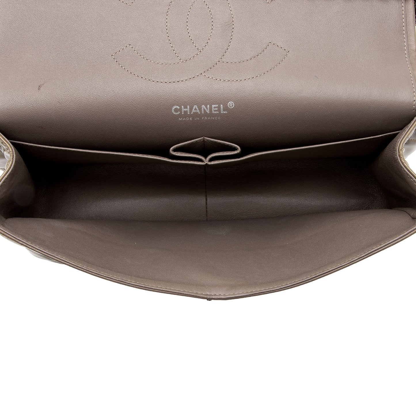 Chanel Patent Leather Classic Jumbo Double Flap Bag (SHF-jE6UCt)