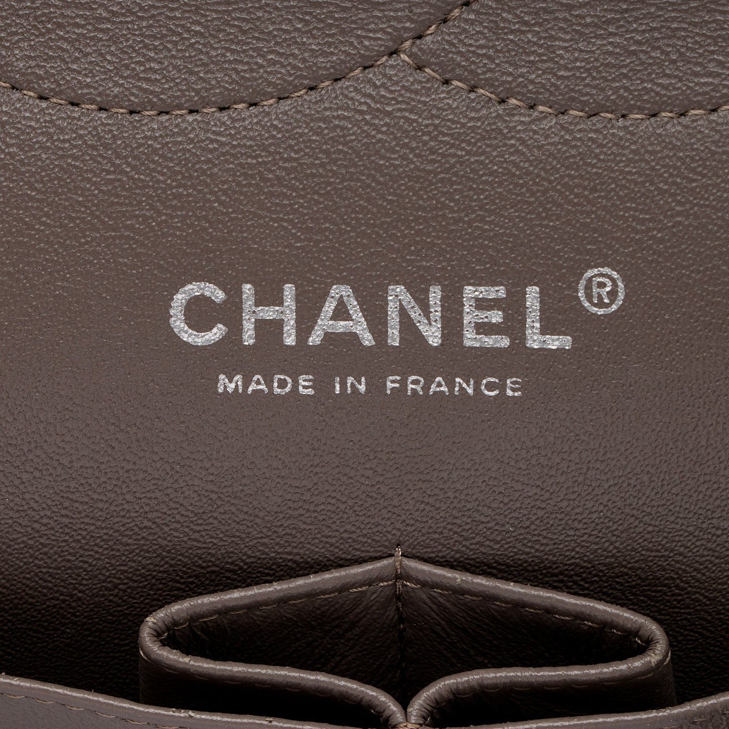 Chanel Patent Leather Classic Jumbo Double Flap Bag (SHF-jE6UCt)