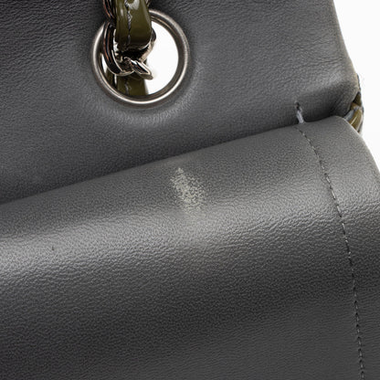 Chanel Patent Leather Classic Medium Double Flap Bag (SHF-yY0DZr)