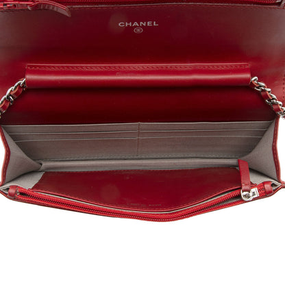 Chanel Patent Leather Classic Wallet on Chain Bag (SHF-kZcSTK)