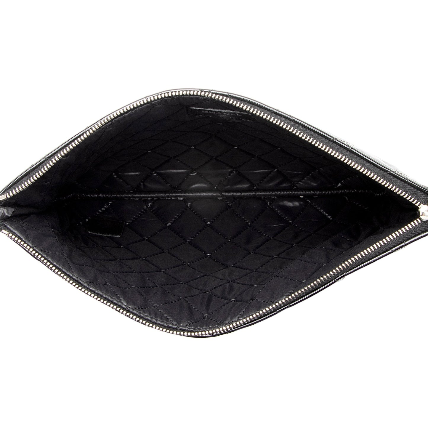 Chanel Patent Leather Medium O-Case (SHF-aLyKNf)