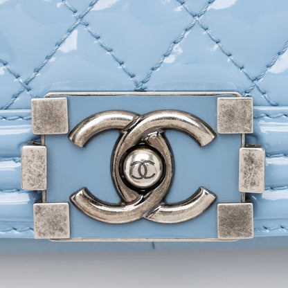 Chanel Patent Leather Old Medium Boy Bag (SHF-23614)