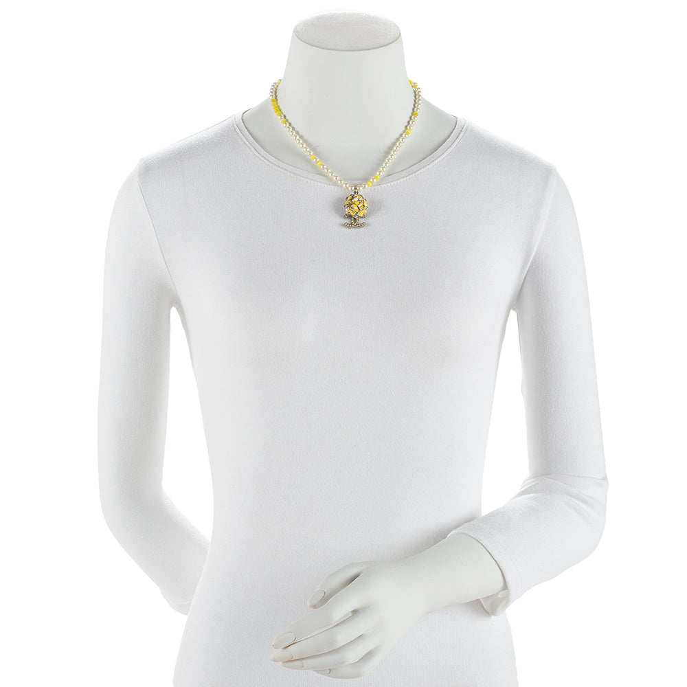 Chanel Pearl Crystal Camellia CC Pendent Necklace (SHF-18864)