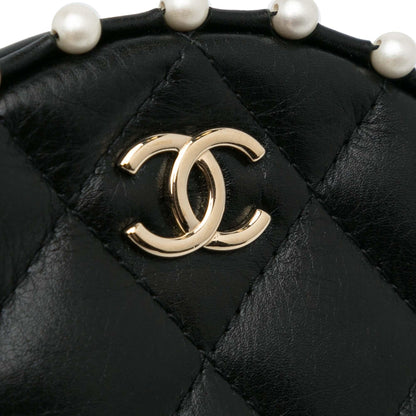 Chanel Pearl Round As Earth Crossbody Bag (SHG-294XSW)