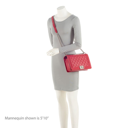 Chanel Perforated Lambskin New Medium Boy Bag (SHF-LqYEA9)