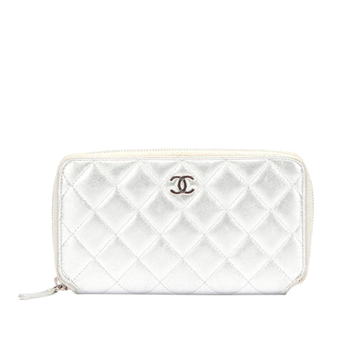 Chanel Quilted CC Metallic Lambskin Zip Around Wallet (SHG-PZSTv5)