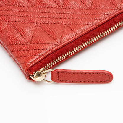 Chanel Quilted Caviar Leather Medium O-Case (SHF-AsHaeD)