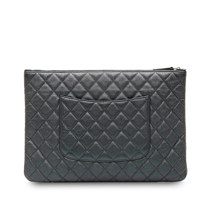 Chanel Quilted Caviar O Case Clutch (SHG-6m9479)