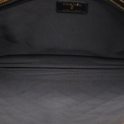 Chanel Quilted Caviar O Case Clutch (SHG-6m9479)