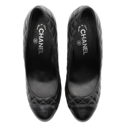Chanel Quilted Leather CC Cap Toe Platform Pumps - Size 9.5 / 39.5 (SHF-5kGom3)