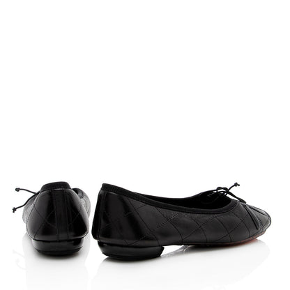 Chanel Quilted Leather Cambon Ballet Flats - Size 7 / 37 (SHF-18122)