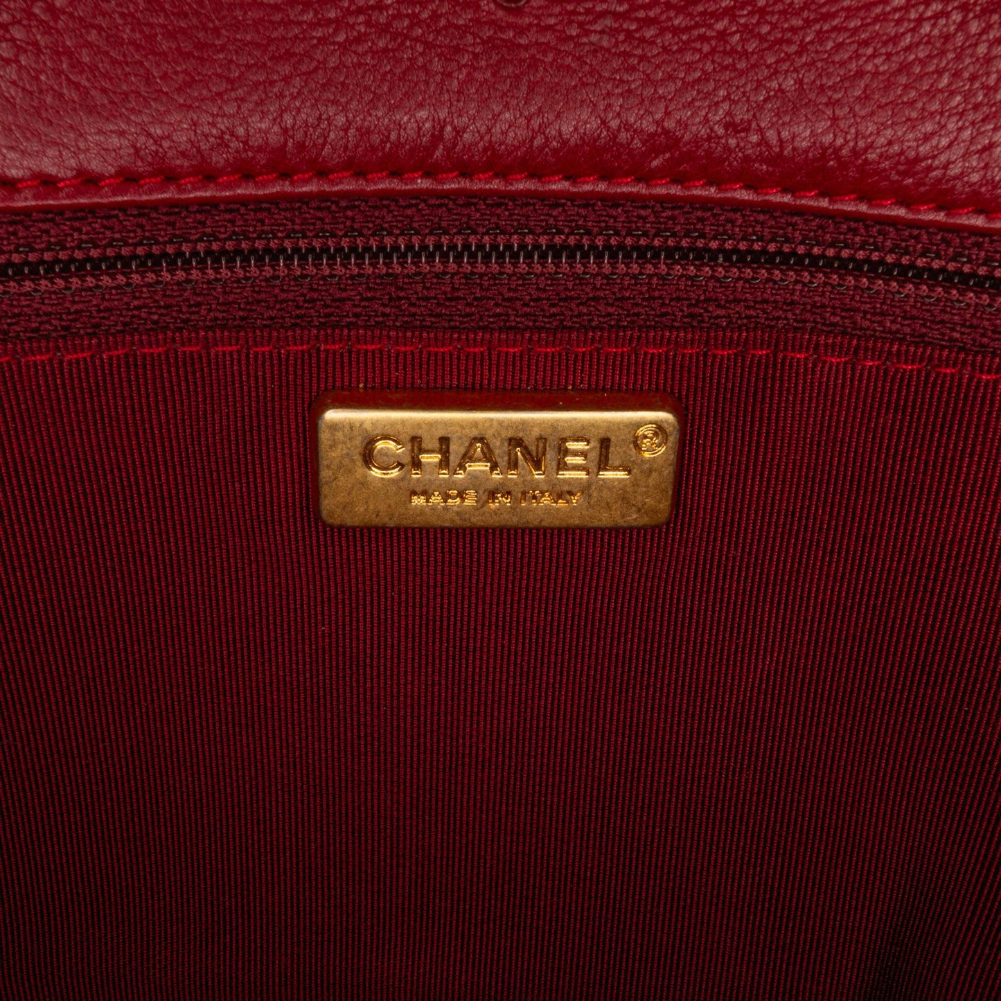 Chanel Rock Corner Chevron Flap Bag (SHG-xAzd8d)