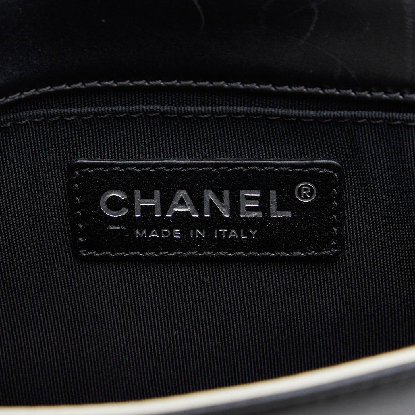 Chanel Small Bicolor Boy (SHG-XPEOTW)