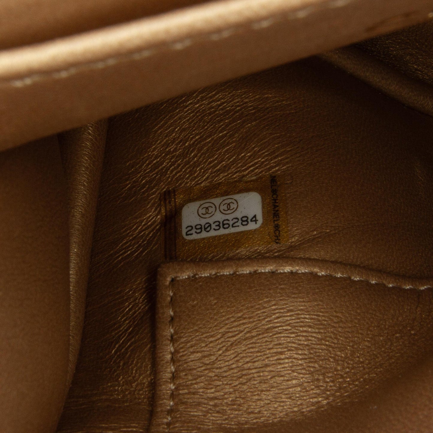Chanel Small Chic Pearls Flap Bag (SHG-BMZQ5h)