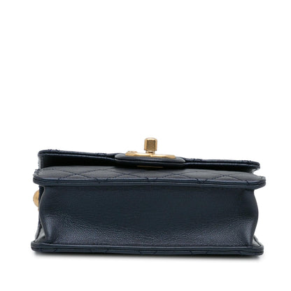 Chanel Small Chic Pearls Flap Bag (SHG-t5gHz6)