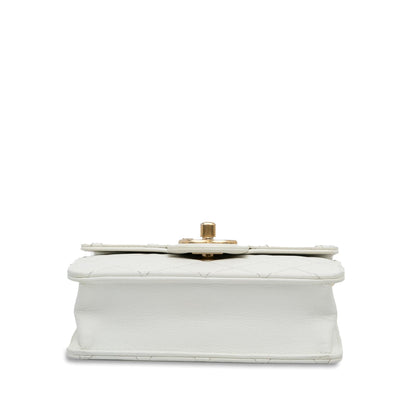 Chanel Small Chic Pearls Flap Bag (SHG-Uc61Ld)